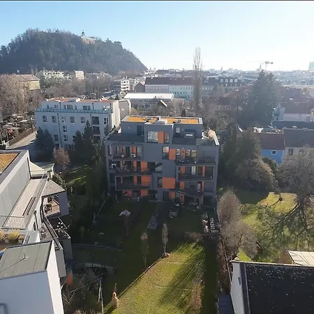 In Der Nähe Vom Lendplatz Graz