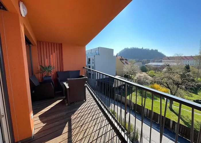 Am Lend Und Free Parking Appartement