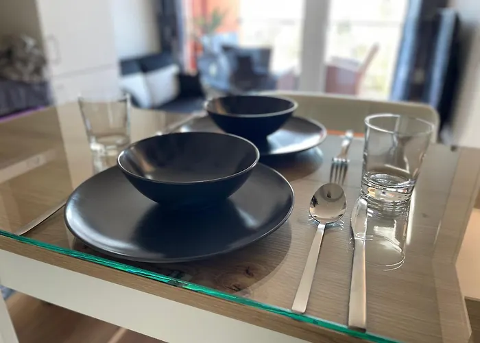 Am Lend Und Free Parking *